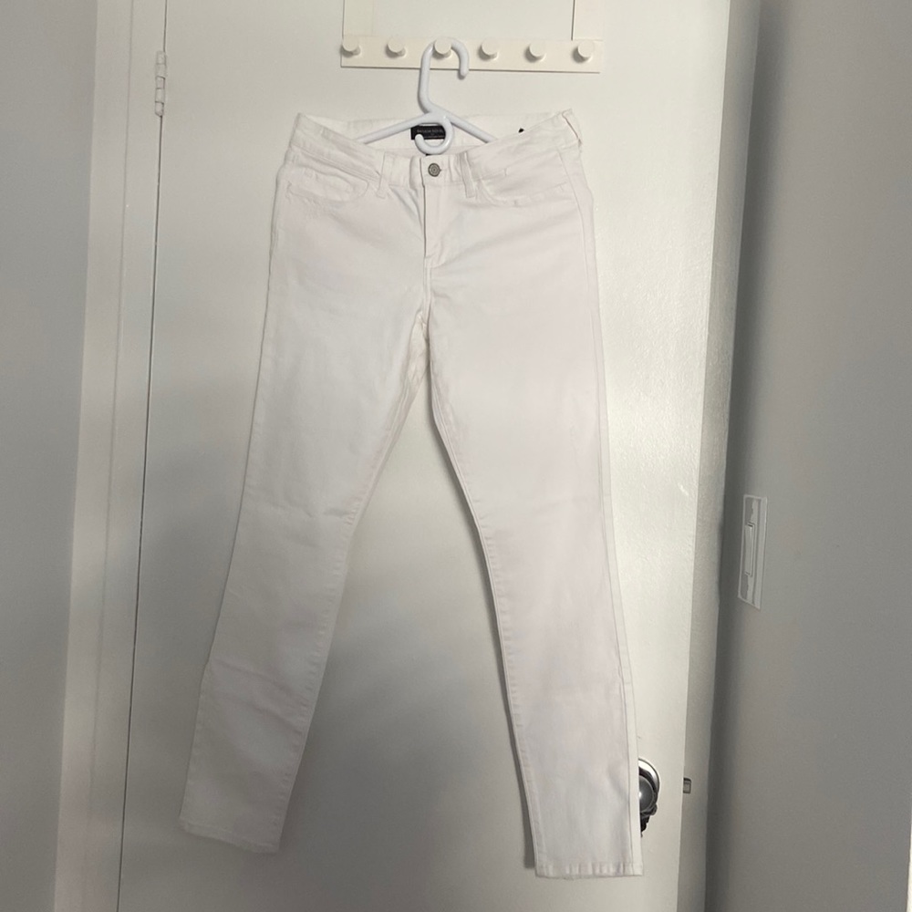 BANANA REPUBLIC WHITE JEANS